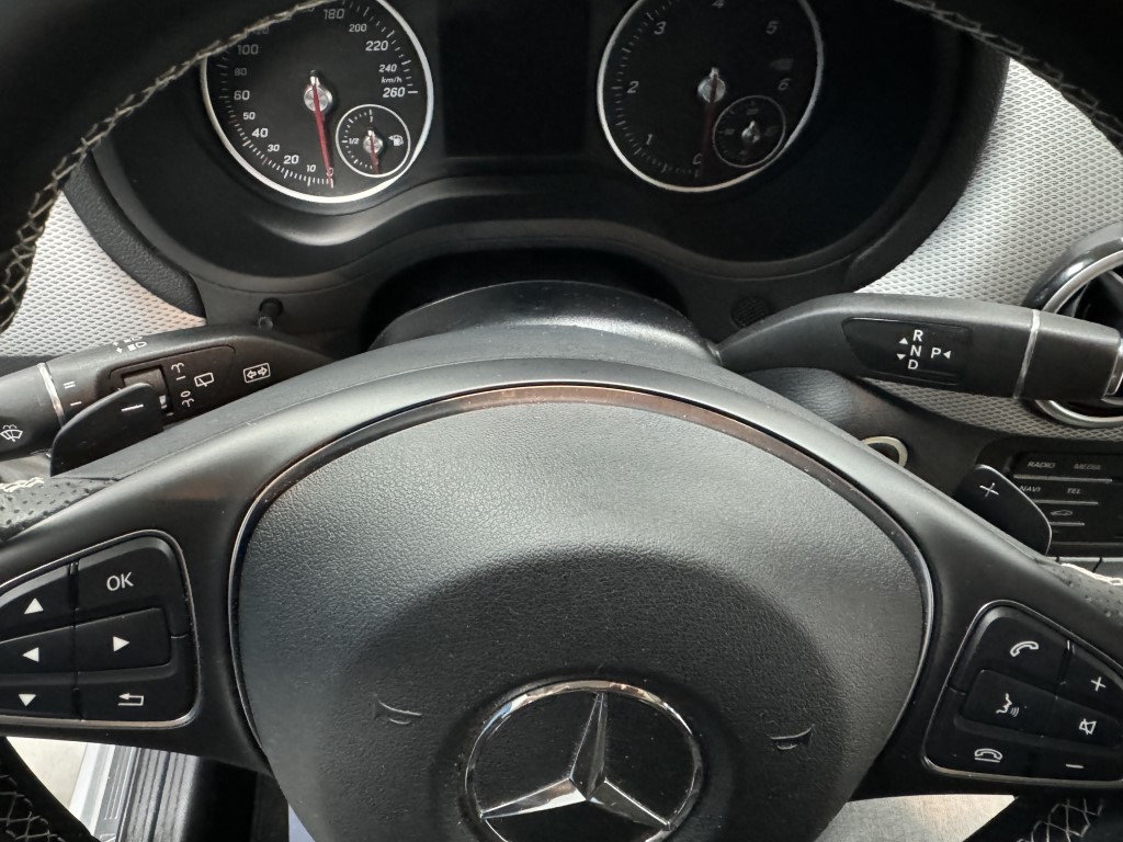 Mercedes-Benz B 200 CDI SPORT AUTOM KM 27000 COME NUOVA